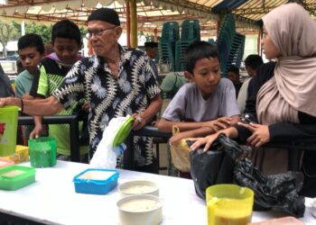Tradisi Warisan Kesultanan, Masjid Raya Al-Mashun Bagikan 1.000 Porsi Bubur Sop Setiap Ramadan