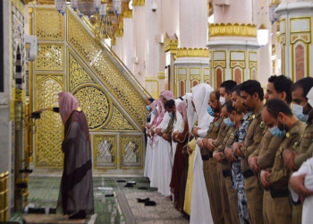 Surah yang Dianjurkan Dibaca Saat Shalat Tarawih dan Witir