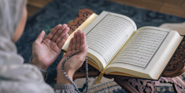 Kumpulan Doa Islami: Manfaat Ayat Seribu Dinar, Dilengkapi Tulisan Arab dan Artinya