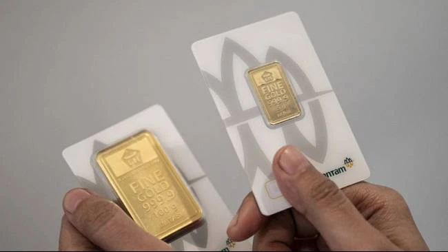 Harga Emas Antam Pekan Ini Turun Rp21 Ribu per Gram